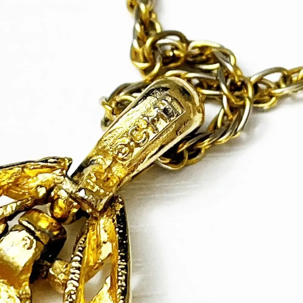 Vintage 70's Gold Textured Teardrop Pendant Necklace